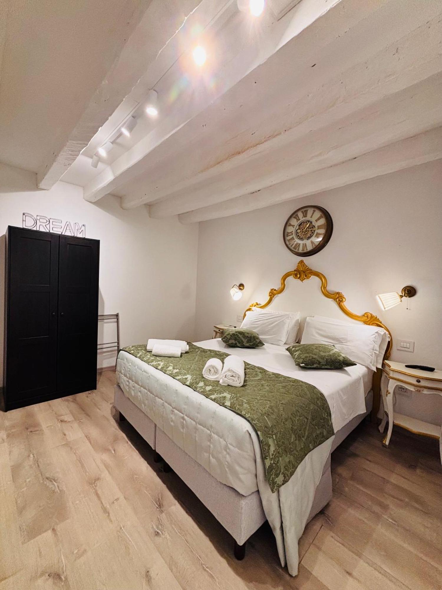 Al Canal Regio - Guest House Venedik Dış mekan fotoğraf